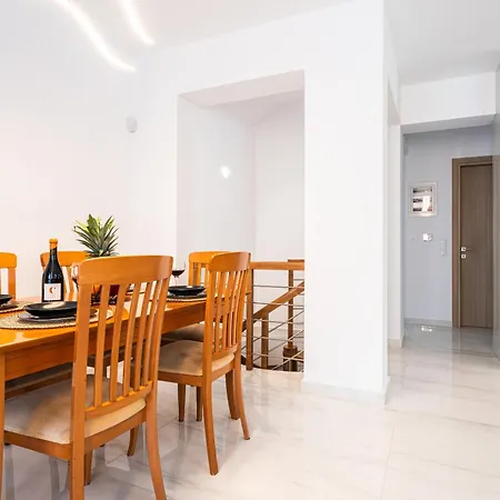 Marble Luxury Ναύπλιο