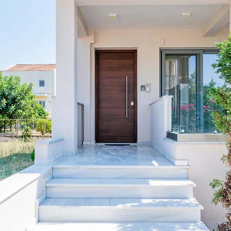 Marble Luxury Apartment